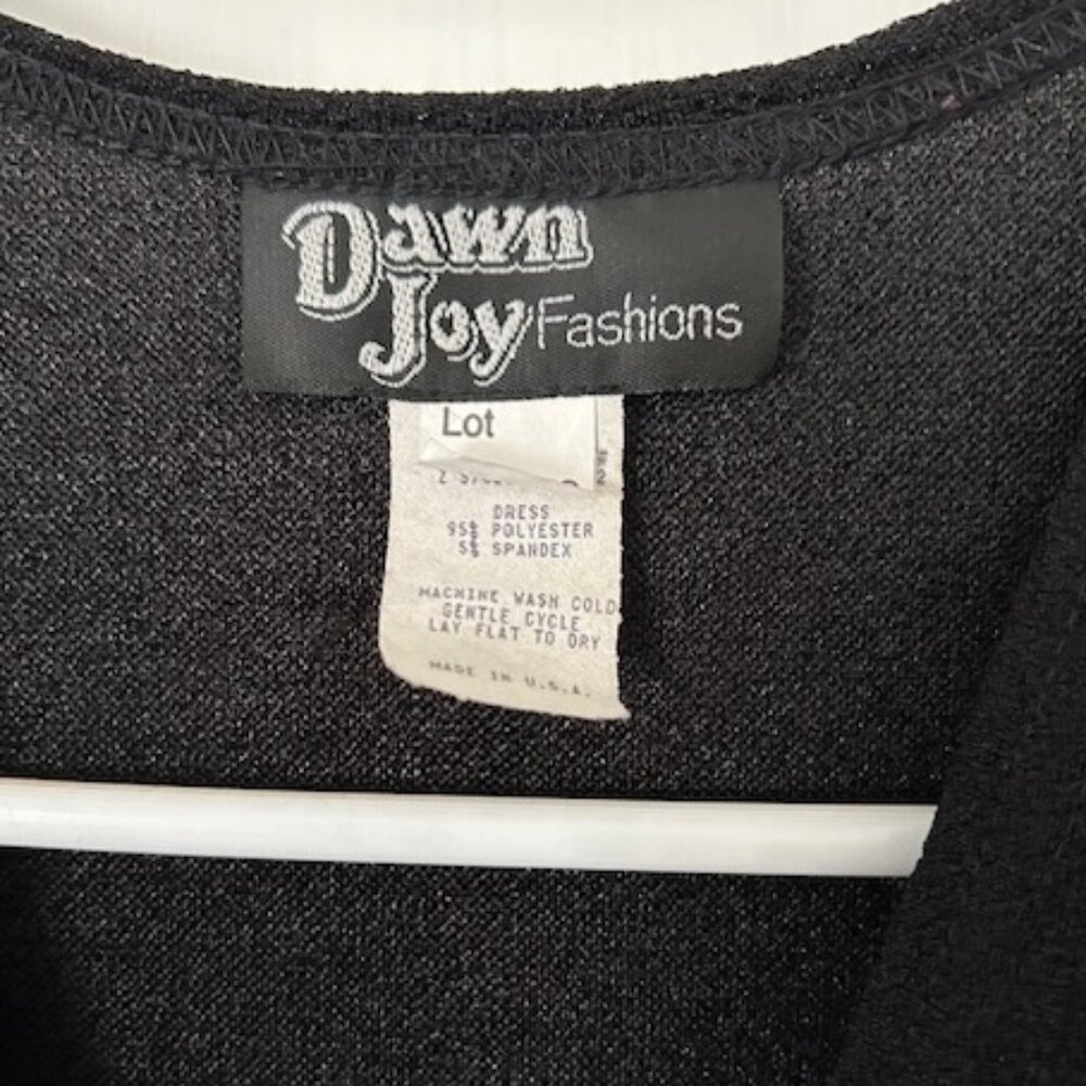 Cute little black and gold stripe sheath from Dawn Joy in Size 8
